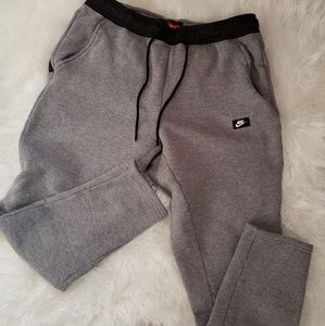 Nike Joggers